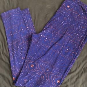 LuLaRoe Aztec dots leggings TC
